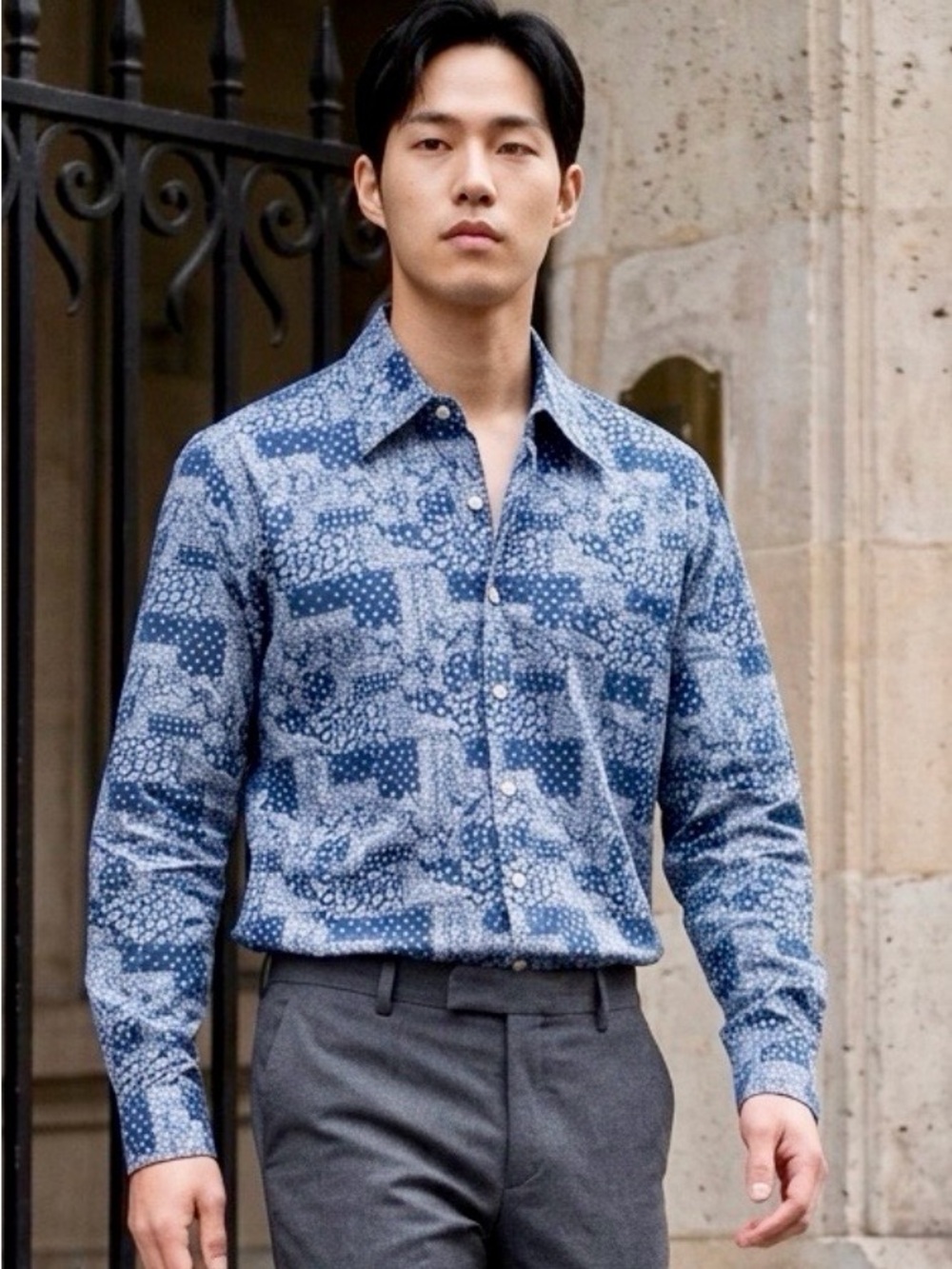 Blue Paisley Patchwork-Print Long-Sleeve Button-Down Shirt